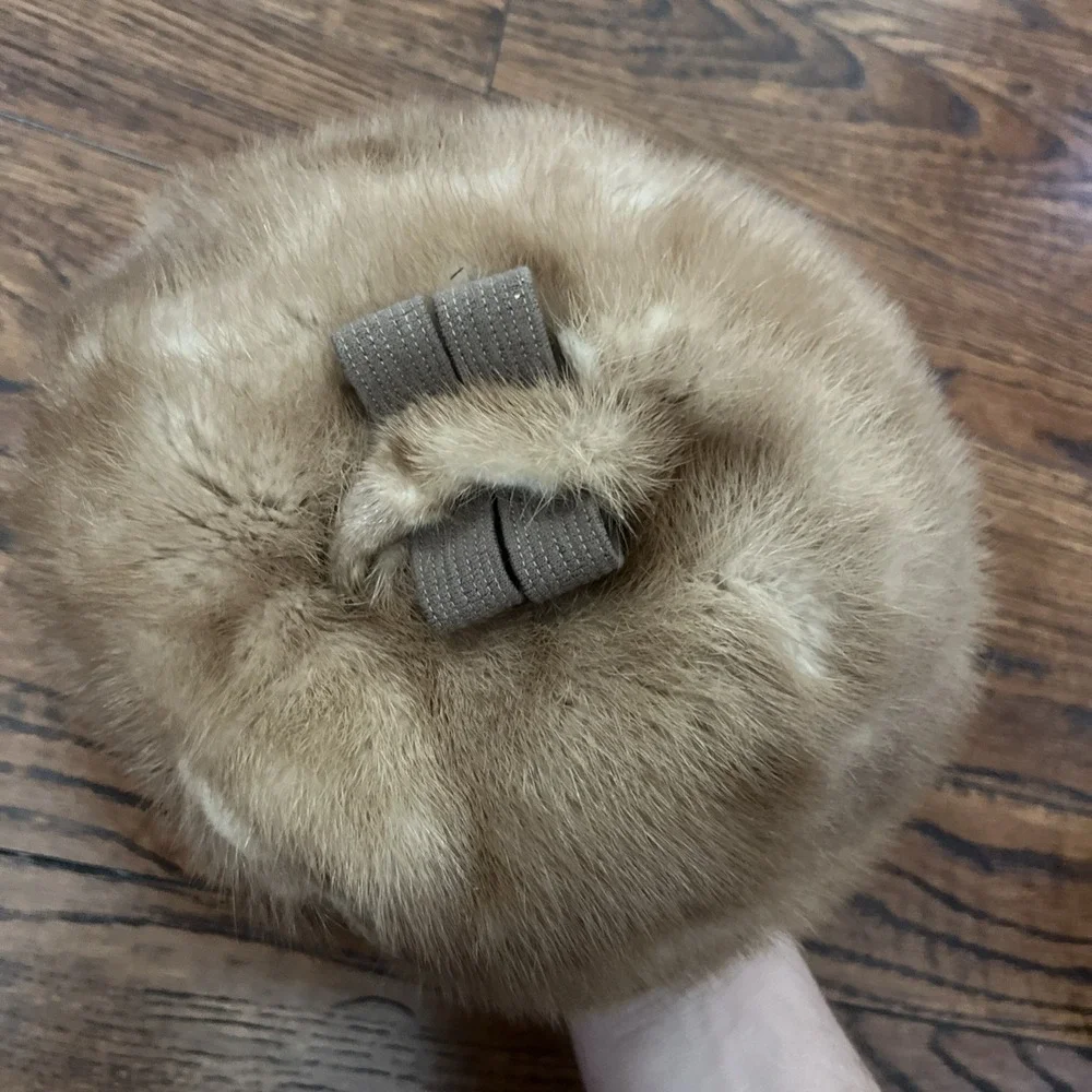 Vintage SAKS FIFTH AVENUE Soft Rabbit Fur Hat Cap - Cream, Tan, Brown Tones 20